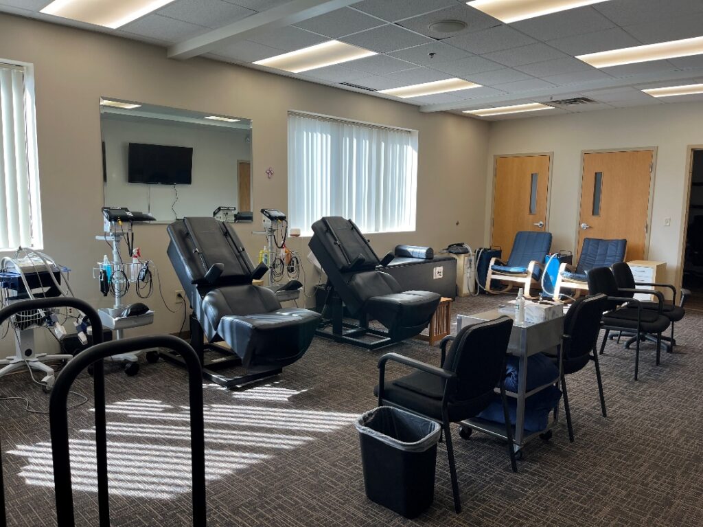 Comfortable patient waiting area at Twin Cities Chiropractic Spine and Injury Center
